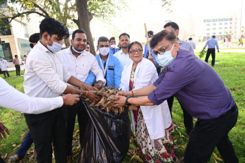 6 (1) (1) (1) (1) (1)