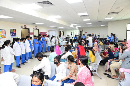 7 (1) (1) (1) (1) (1) (1) (1)