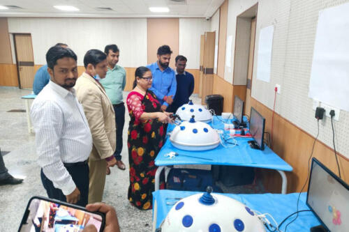 Laparoscopic-Cholecystectomy-Hands-2